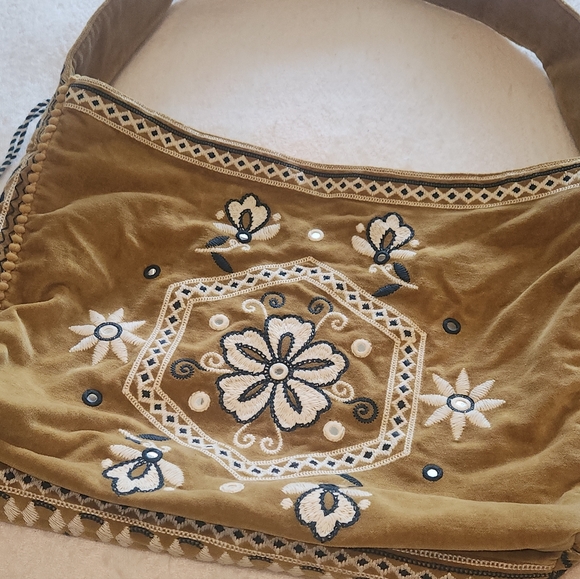Free People Vic Velvet Slouchy Bag Embroidered Mirrors Beads Gilded Yellow Tote - Picture 8 of 11